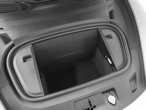 New 2026 Porsche Taycan GTS image 22