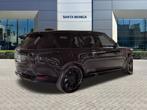 New 2026 Land Rover Range Rover Long Wheelbase SE AWD/4WD image 5