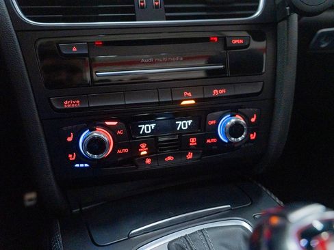 Used 2014 Audi RS 5 Cabriolet image 48