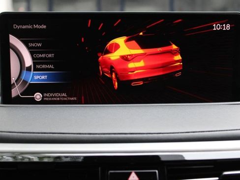 Used 2024 Acura MDX FWD w/ Technology Package image 27