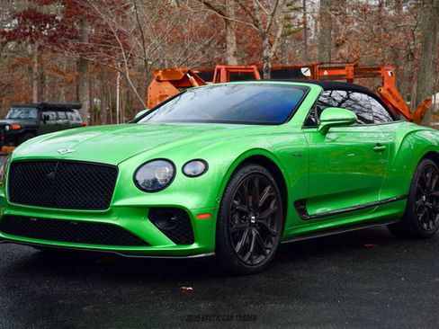 Used 2022 Bentley Continental GT Speed image 22