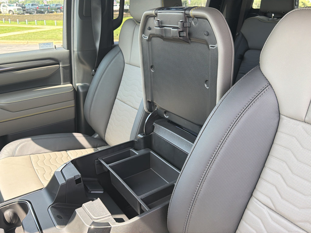 New 2026 Chevrolet Silverado 2500 ZR2 AWD/4WD image 19