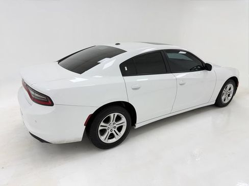 Used 2022 Dodge Charger SXT w/ Leather Interior Group RWD image 41