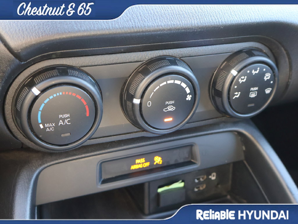 Used 2023 MAZDA MX-5 Miata Sport RWD image 33