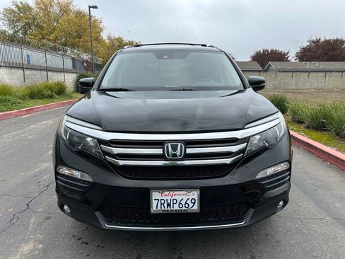 Used 2016 Honda Pilot Touring image 8