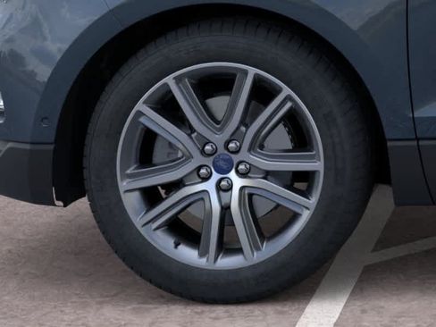 New 2024 Ford Edge Titanium w/ Equipment Group 301A AWD/4WD image 19