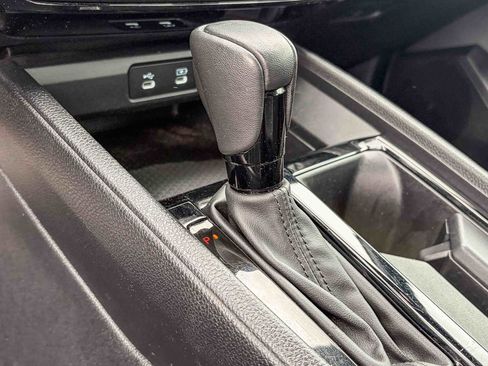 Used 2023 Honda Accord Sport image 19