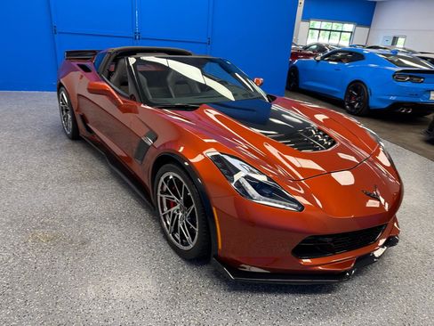 Used 2016 Chevrolet Corvette Z06 w/ 2LZ Preferred Equipment Group RWD image 4