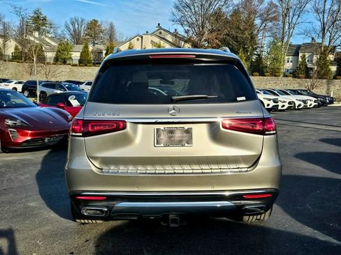 Used 2020 Mercedes-Benz GLS 450 4MATIC image 9