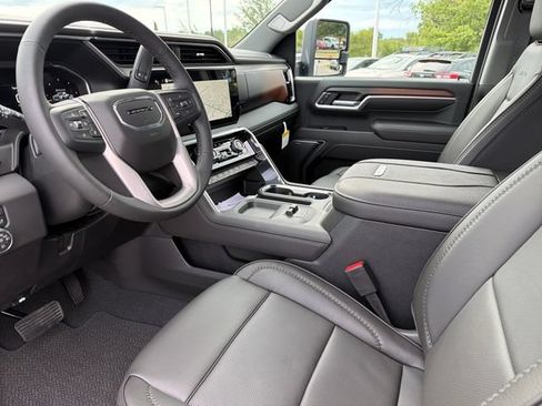 New 2026 GMC Sierra 2500 Denali w/ Denali Reserve Package AWD/4WD image 18