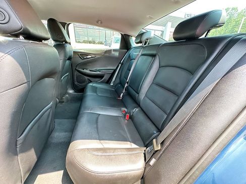Used 2024 Chevrolet Malibu LT FWD image 17