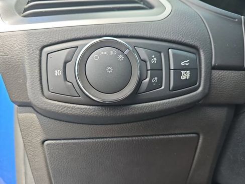 Used 2022 Ford Edge SEL w/ Sport Appearance Package image 24