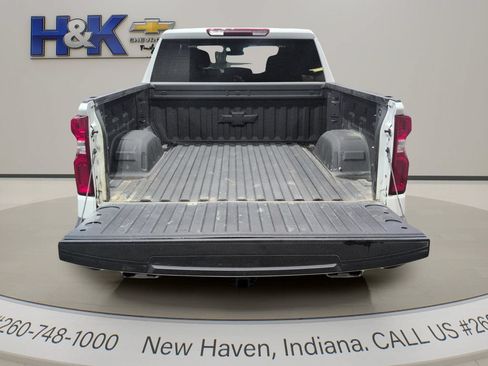 Used 2025 Chevrolet Silverado 1500 RST AWD/4WD image 26