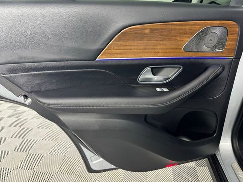 Used 2024 Mercedes-Benz GLE 350 4MATIC image 24