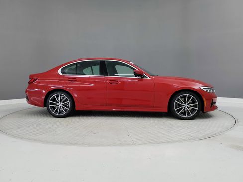 Used 2020 BMW 330i Sedan w/ Driving Assistance Package image 5