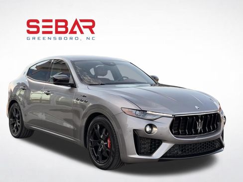 Used 2022 Maserati Levante Modena AWD/4WD image 4