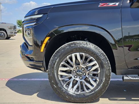 New 2026 Chevrolet Tahoe Z71 w/ Comfort Package AWD/4WD image 12