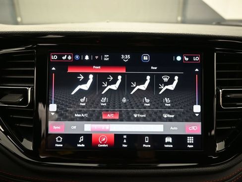 Used 2025 Dodge Durango R/T w/ Blacktop Package AWD/4WD image 15