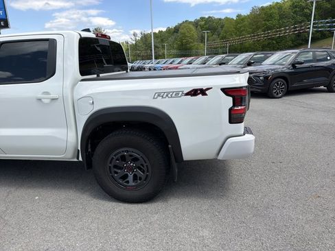 Used 2025 Nissan Frontier PRO-4X w/ Pro Premium Package AWD/4WD image 8