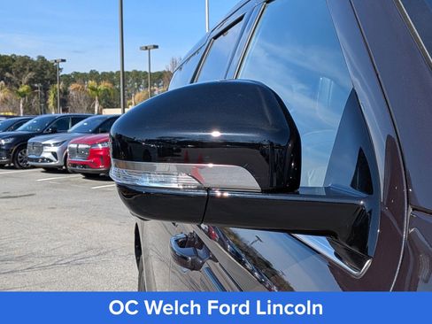 Certified 2025 Lincoln Navigator L Black Label AWD/4WD image 12