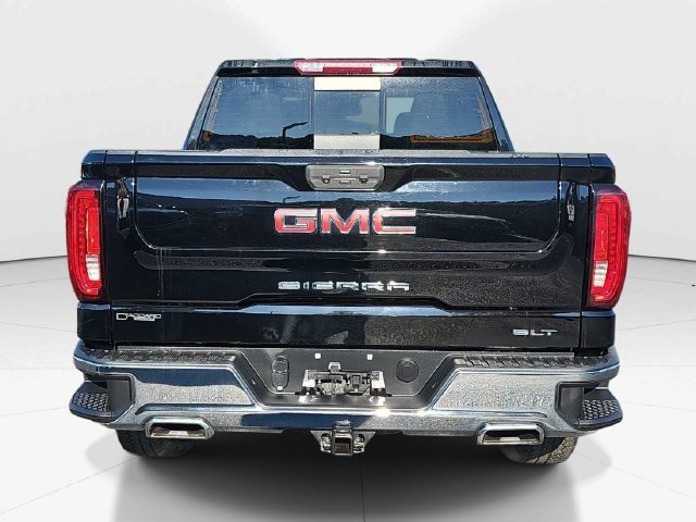Used 2023 GMC Sierra 1500 SLT w/ SLT Premium Package AWD/4WD image 4