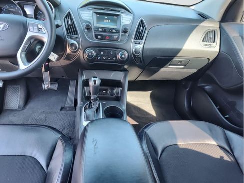 Used 2015 Hyundai Tucson GLS w/ Option Group 02 AWD/4WD image 11