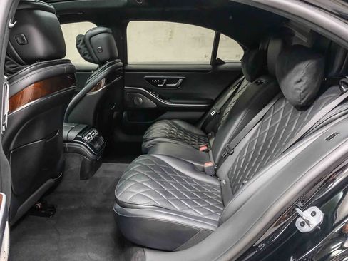 Certified 2024 Mercedes-Benz S 580e 4MATIC Sedan image 22