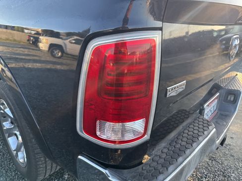 Used 2013 RAM 1500 Laramie w/ Convenience Group image 13