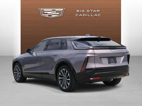 Certified 2024 Cadillac Lyriq Sport RWD image 3