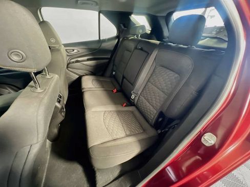 Used 2018 Chevrolet Equinox LT FWD image 27
