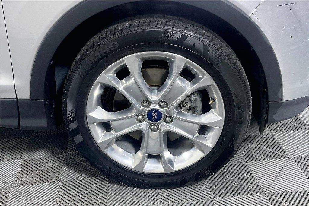 Used 2013 Ford Escape SE FWD image 10