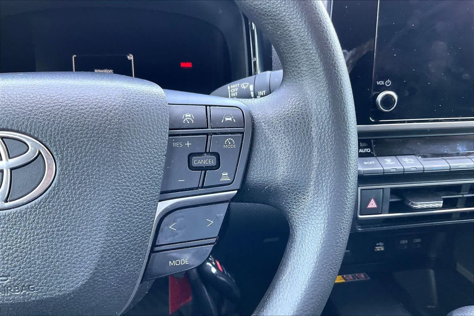 Used 2025 Toyota Camry LE FWD image 24