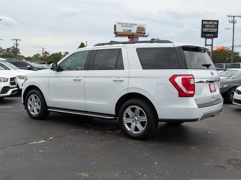 Used 2020 Ford Expedition XLT w/ Equipment Group 202A RWD image 7
