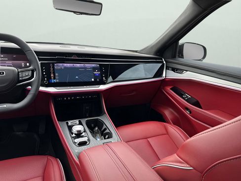 Used 2024 Jeep Wagoneer Launch Edition image 24