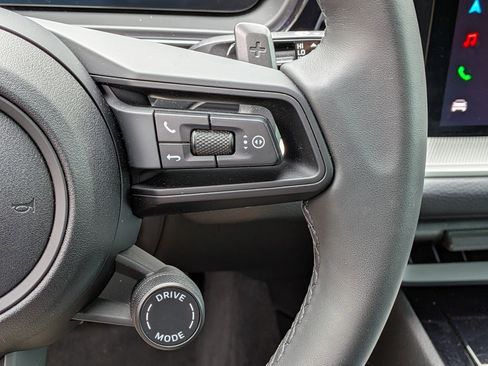 Certified 2025 Porsche Cayenne AWD/4WD image 10