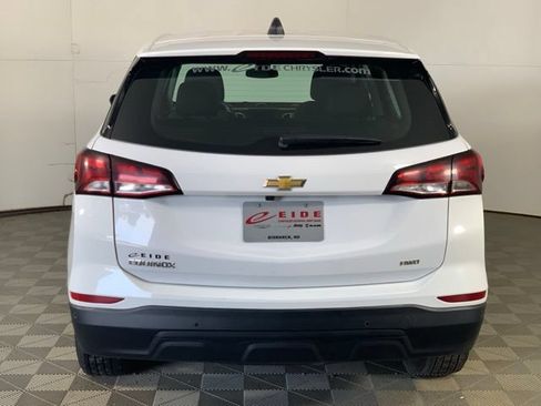 Used 2023 Chevrolet Equinox LS AWD/4WD image 12