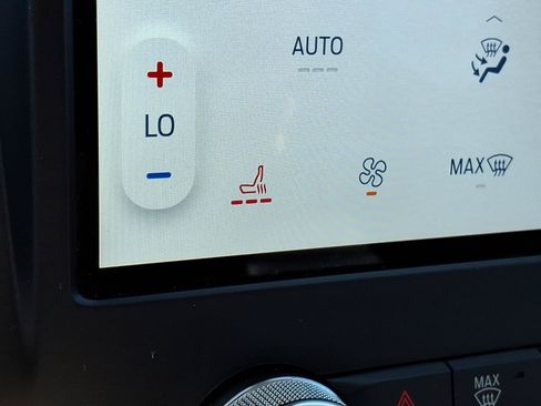 Certified 2024 Ford Edge SEL AWD/4WD image 18