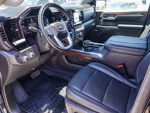 Used 2024 GMC Sierra 1500 SLT w/ SLT Premium Package AWD/4WD image 16