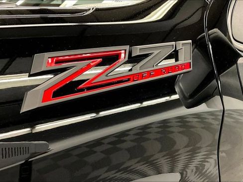 Used 2025 Chevrolet Silverado 1500 Custom Trail Boss image 33