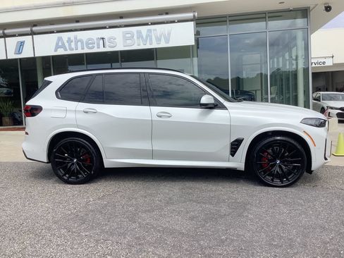 Used 2026 BMW X5 sDrive40i w/ M Sport Package RWD image 9