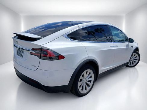Used 2019 Tesla Model X P100D AWD/4WD image 5