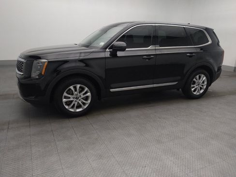 Used 2021 Kia Telluride LX FWD image 2