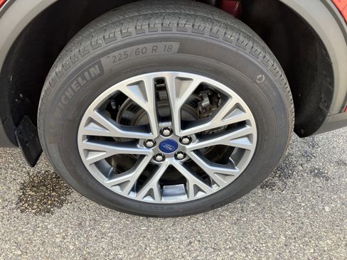 Used 2022 Ford Escape SEL AWD/4WD image 19