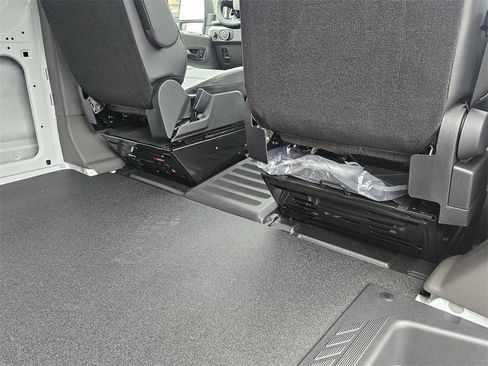 New 2025 Ford Transit 150 Low Roof image 30