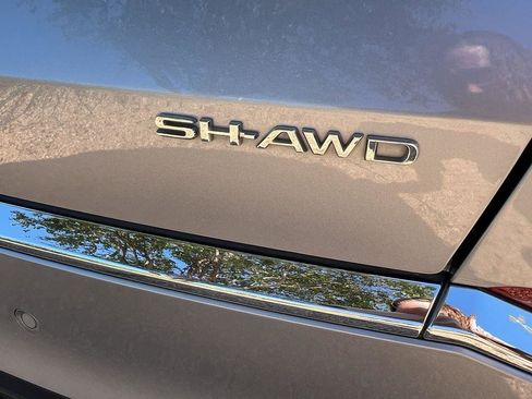 Used 2022 Acura MDX SH-AWD w/ Advance Package image 9