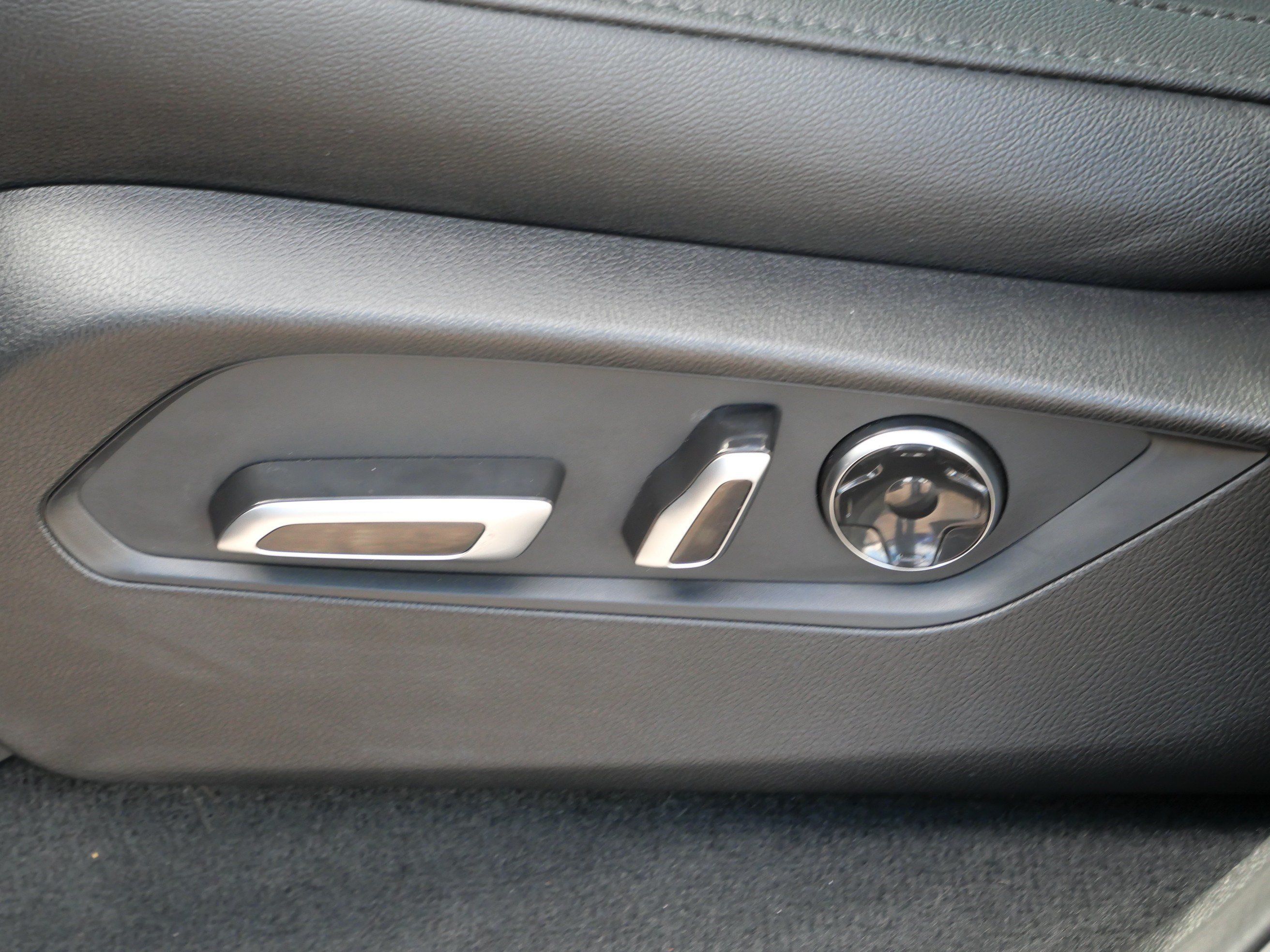 Certified 2026 Acura MDX SH-AWD image 19