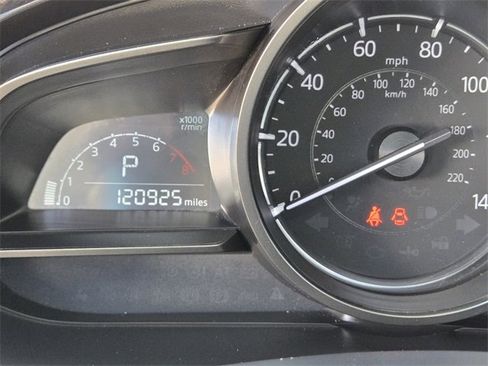 Used 2019 MAZDA CX-3 Touring image 22