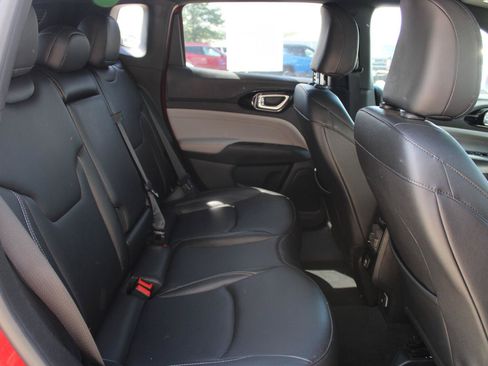 Used 2025 Jeep Compass Limited AWD/4WD image 26