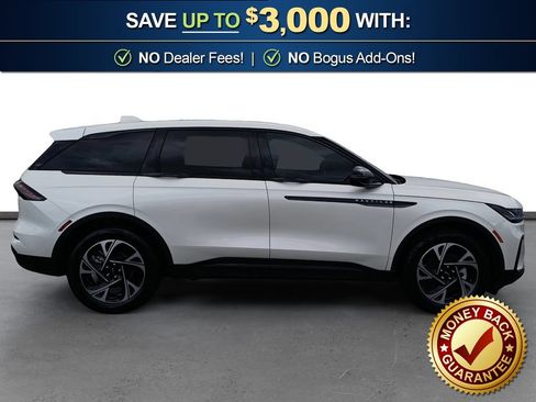 Used 2025 Lincoln Nautilus Premier w/ Jet Appearance Package AWD/4WD image 8
