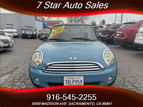 Used 2007 MINI Cooper Hardtop image 2